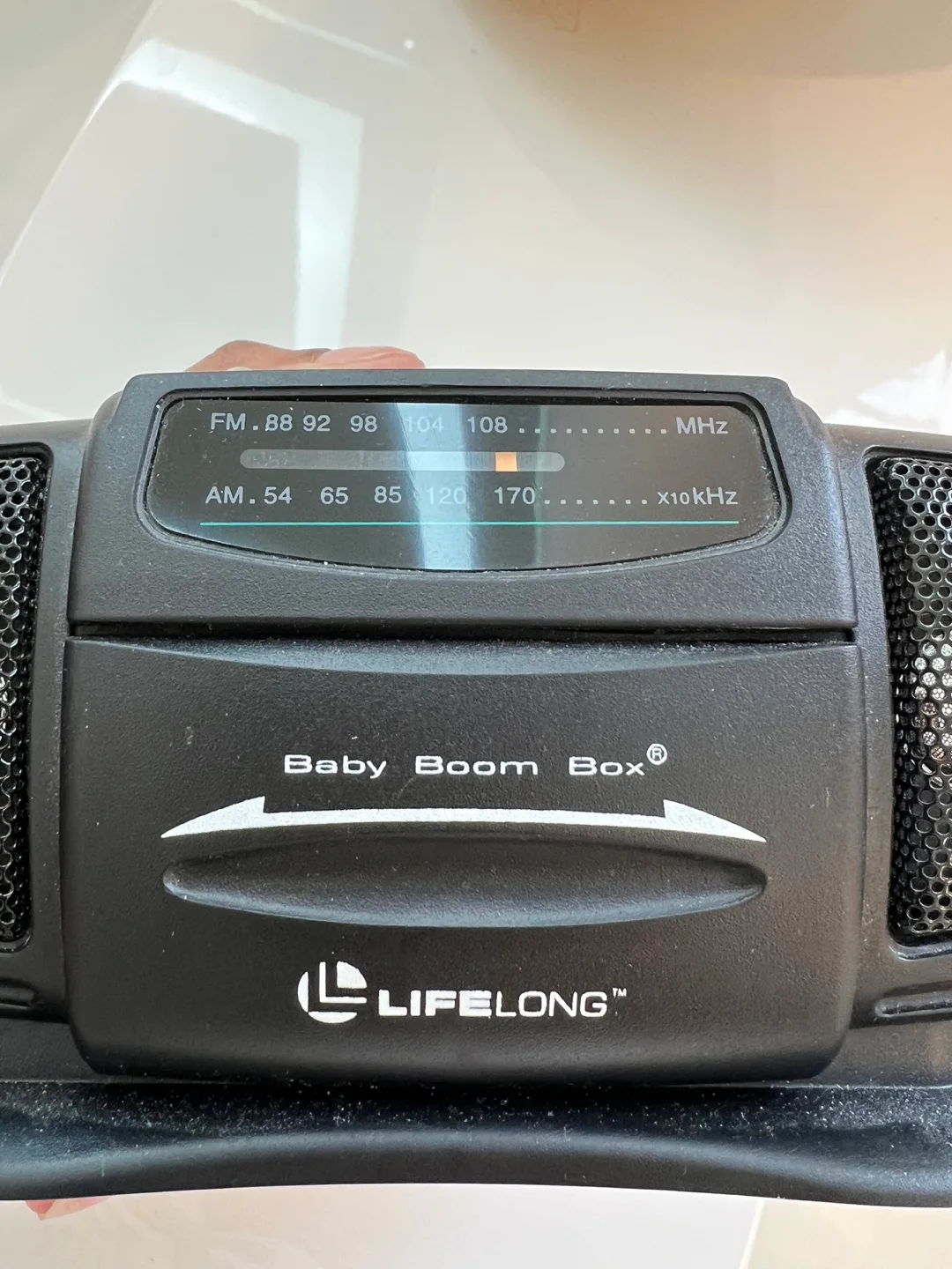 Vintage 1990 Lifelong Baby Boom Box Radio image indicator(3)