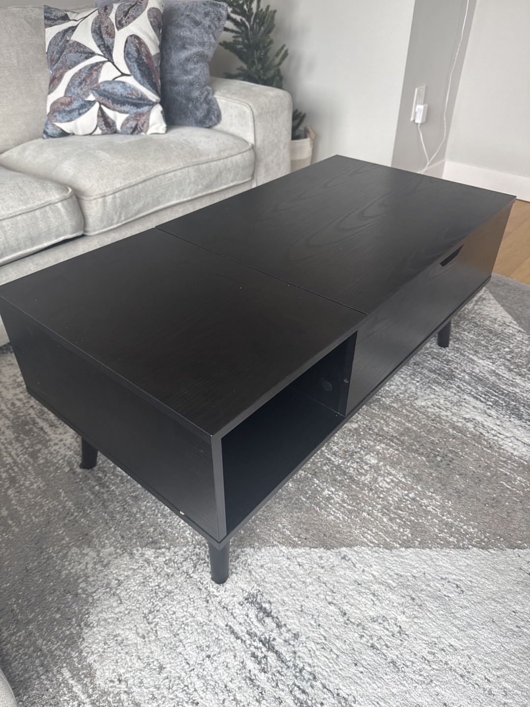 Brown Coffee table with lift top - photo 2