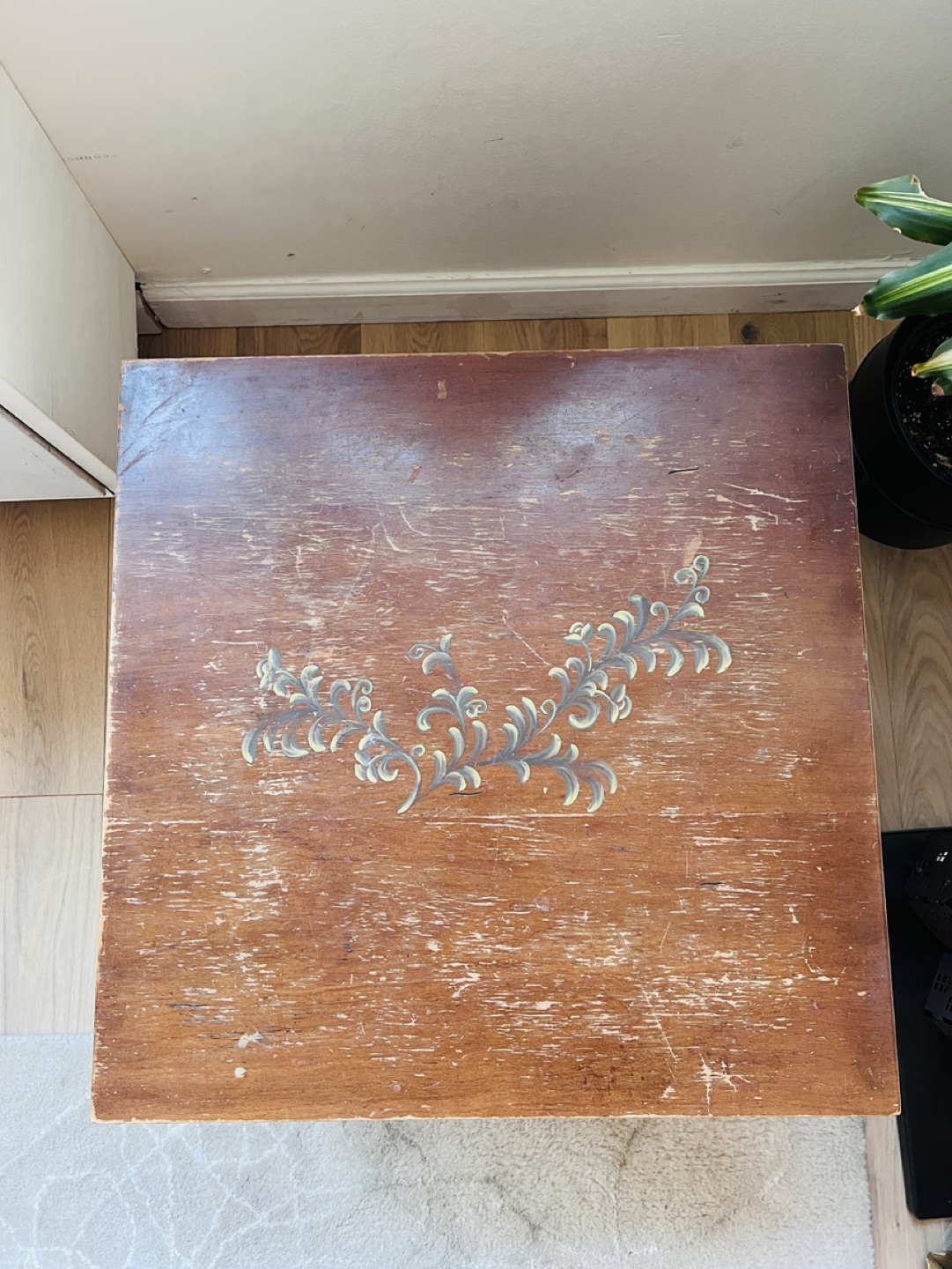 Wooden Storage Coffee table / Ottoman with Floral Design - photo 4