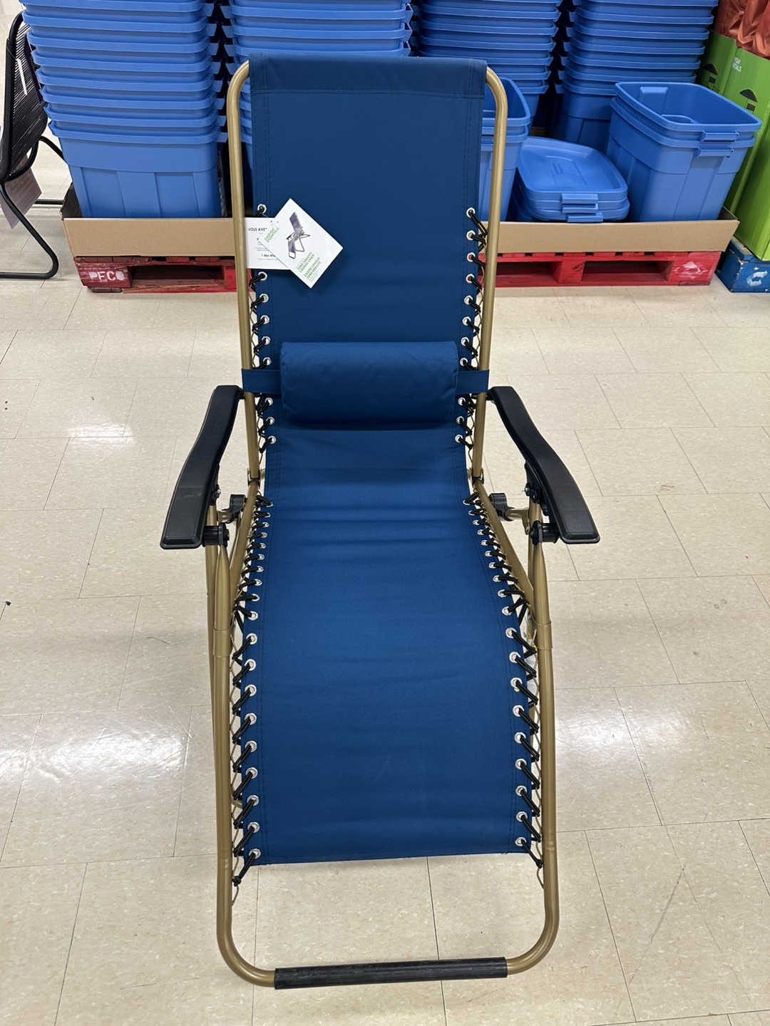 Zero Gravity Folding Lounge Chair Brand New