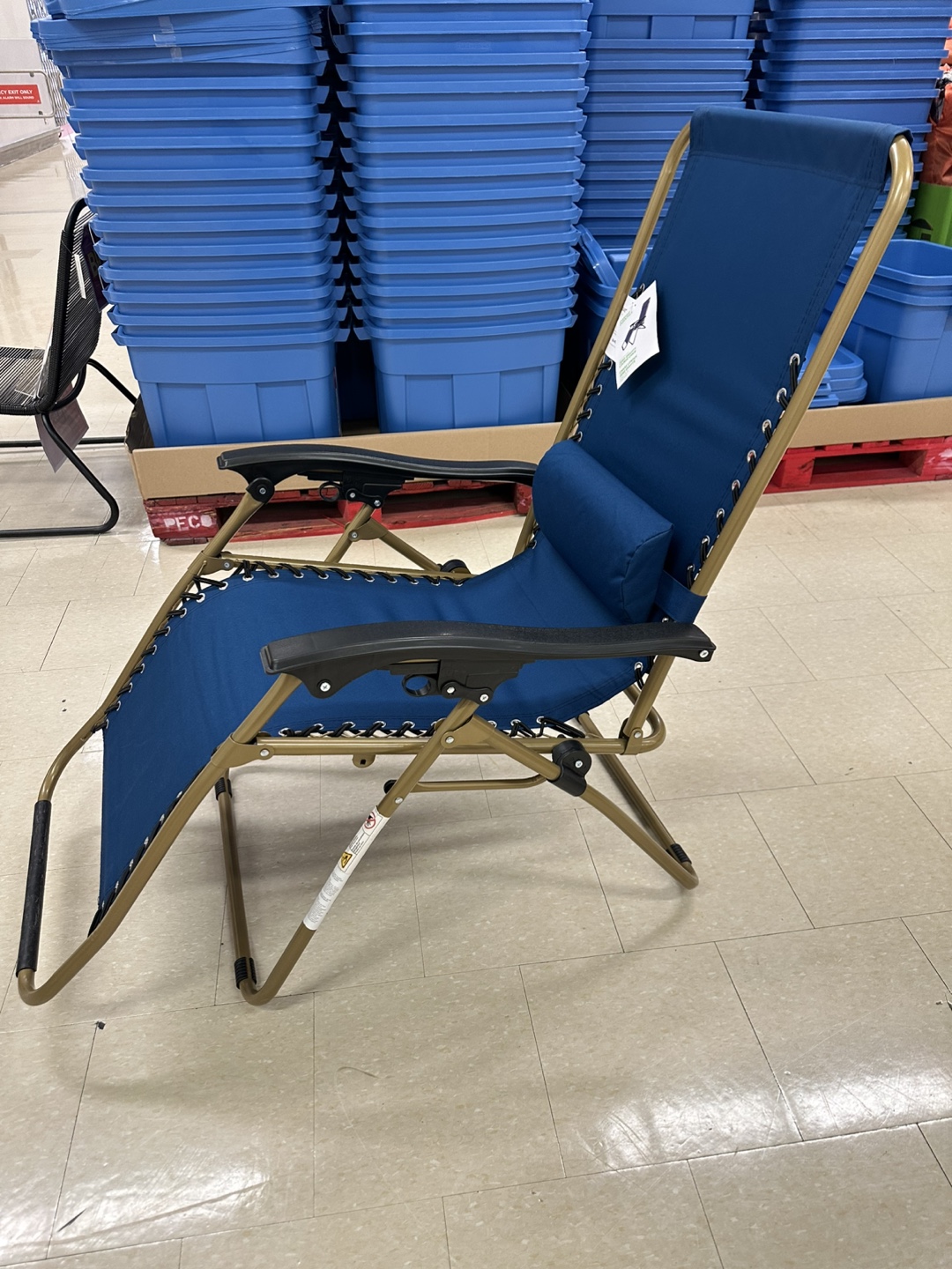 Zero Gravity Folding Lounge Chair Brand New - photo 3