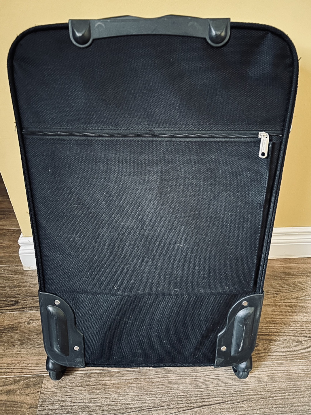 Suitcase - photo 4