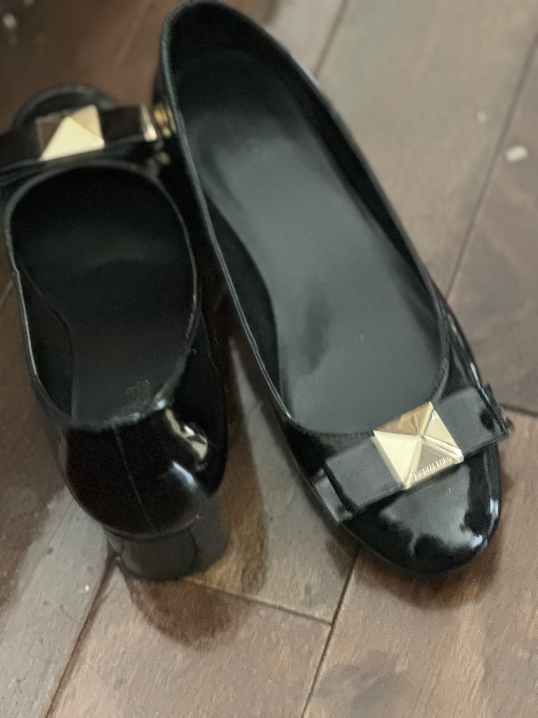 Michael Kors Black Patent Leather Bow Flats - photo 3
