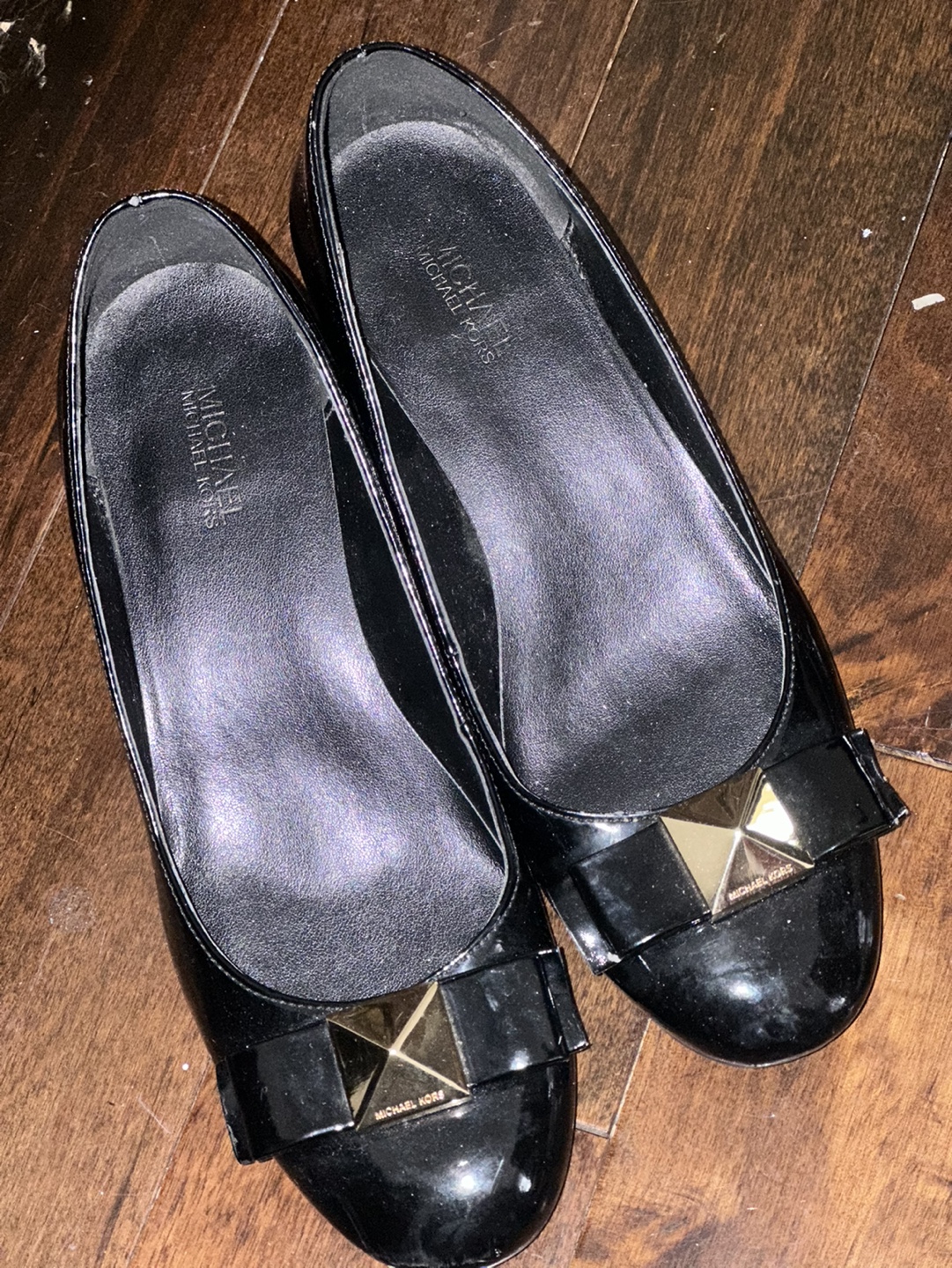 Michael Kors Black Patent Leather Bow Flats - photo 2
