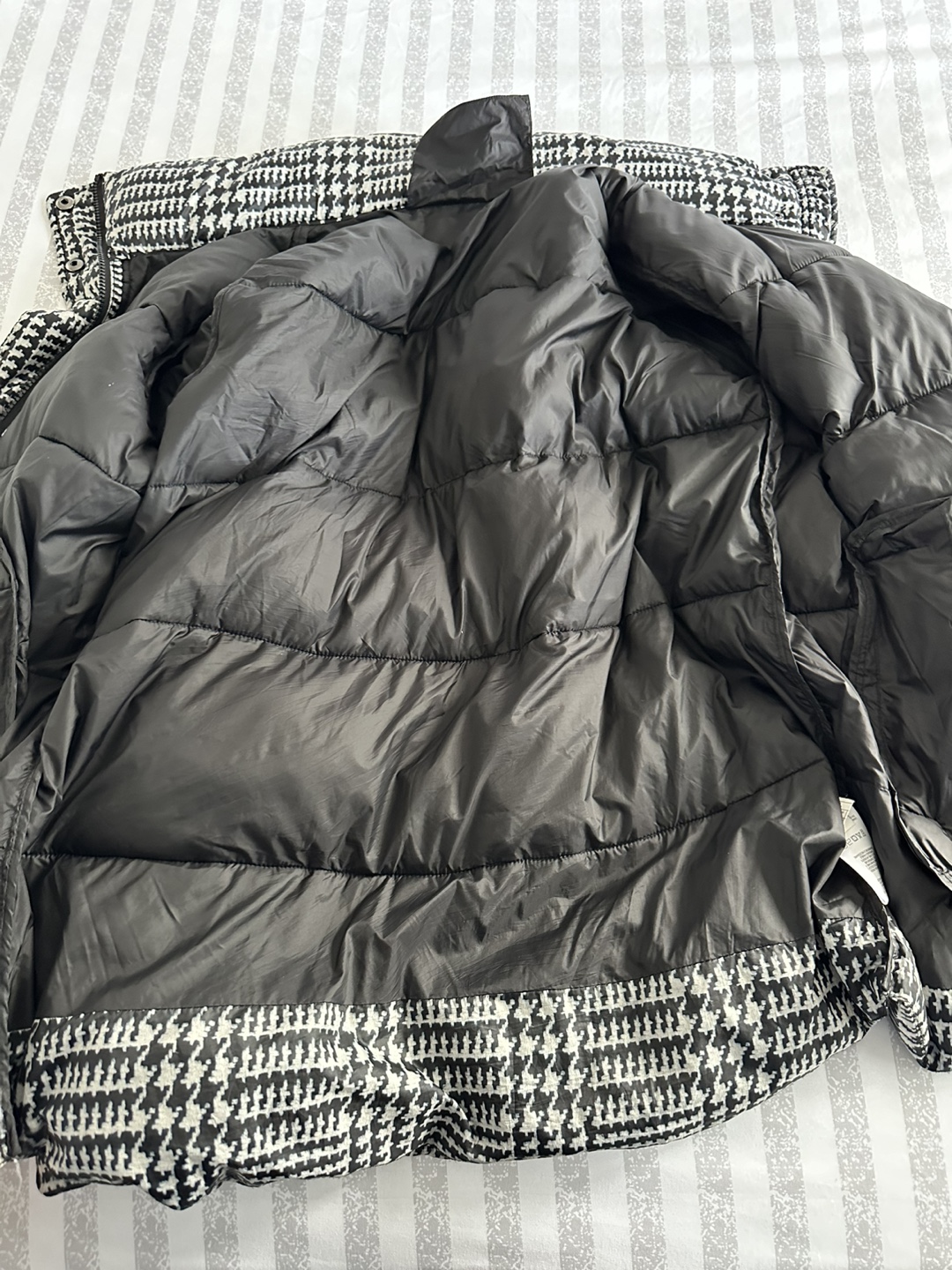 Lauren Ralph Lauren Black and White Houndstooth Puffer Jacket - photo 2