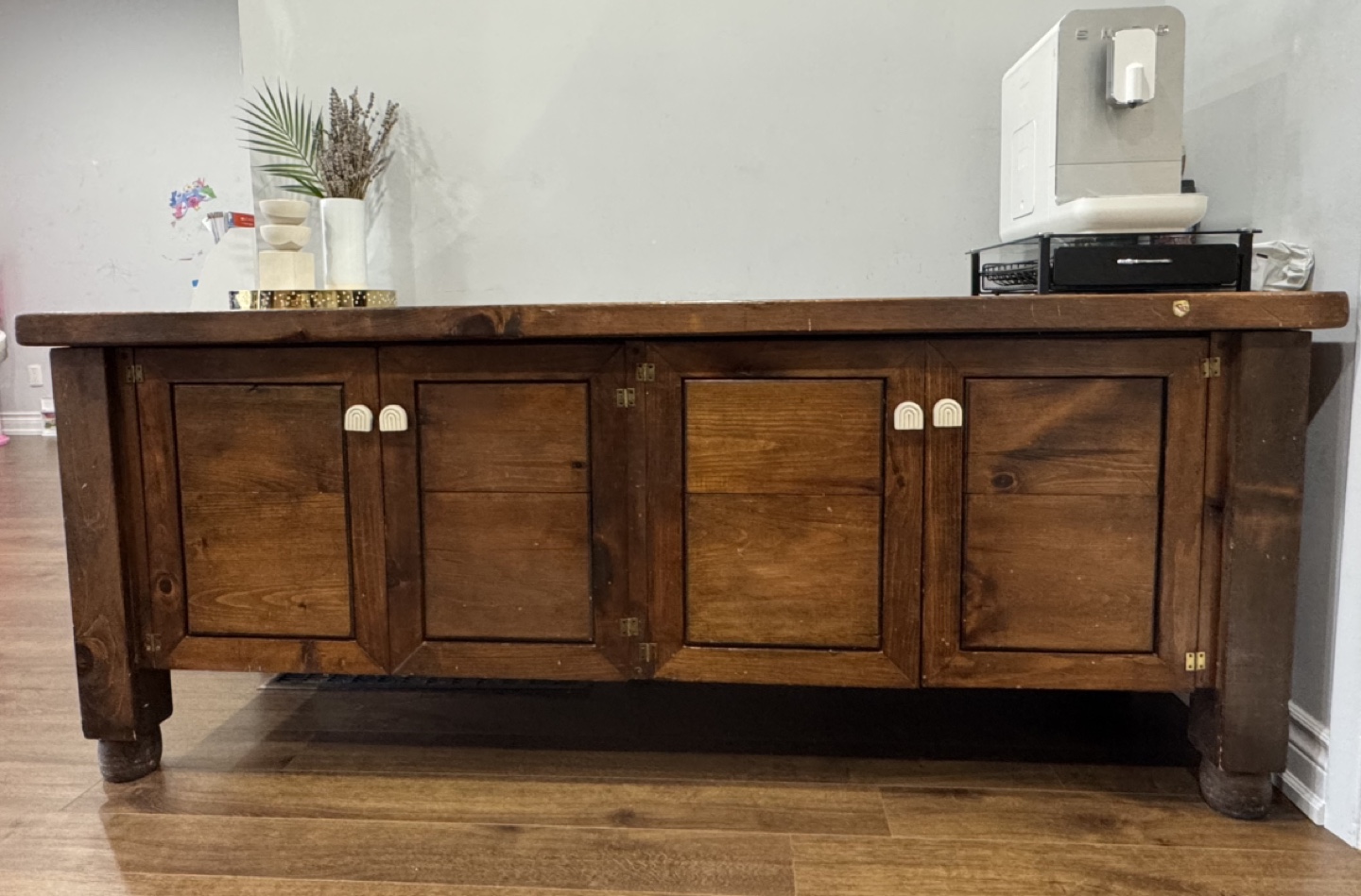 Wooden Cabinet with Four Doors