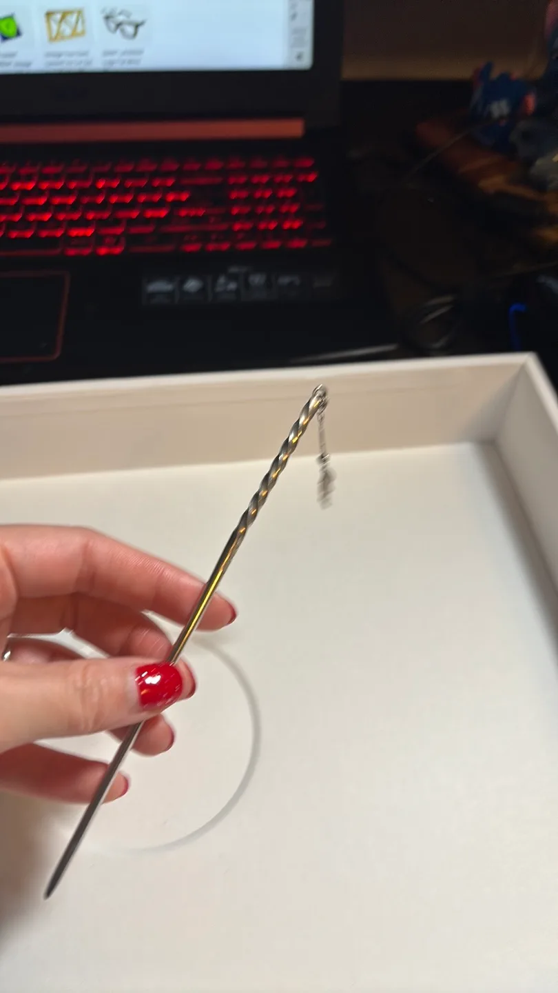 Silver Hair Stick image indicator(2)