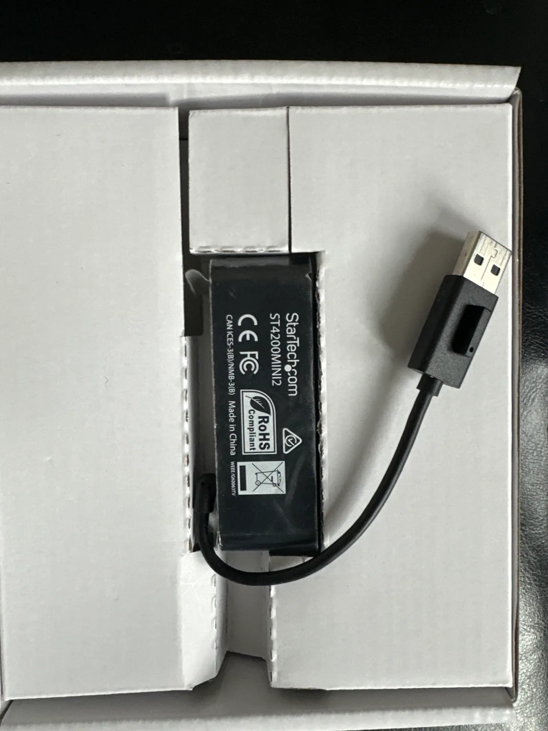 StarTech 4-Port USB 2.0 Hub with Built-in Cable image indicator(3)