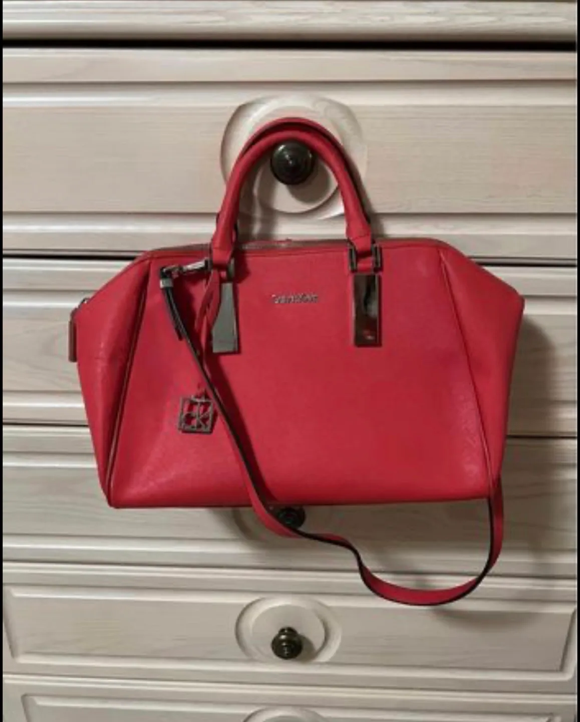 Calvin Klein Red Handbag image indicator(2)
