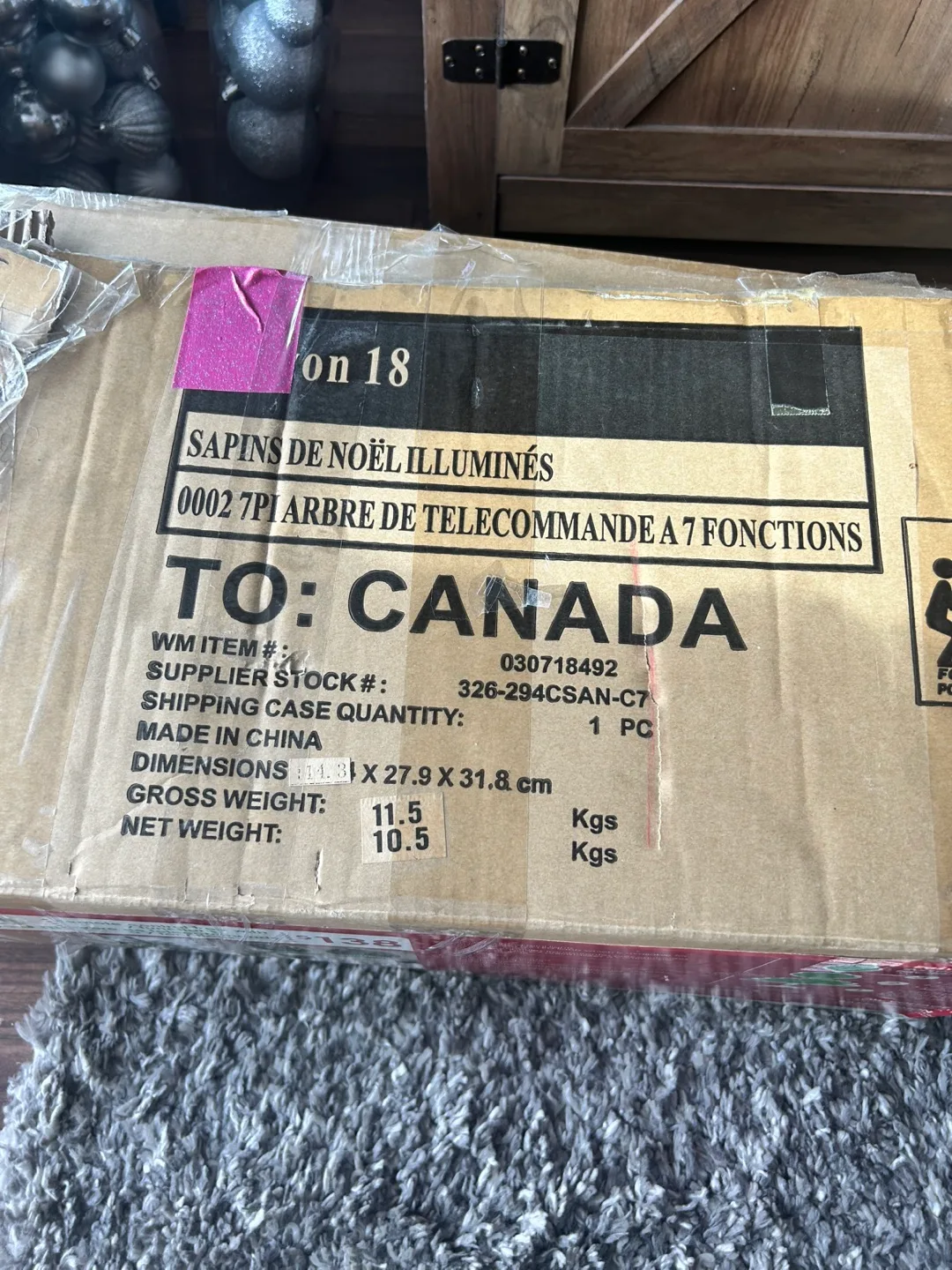 7 ft Pre-lit Artificial Christmas Tree image indicator(3)