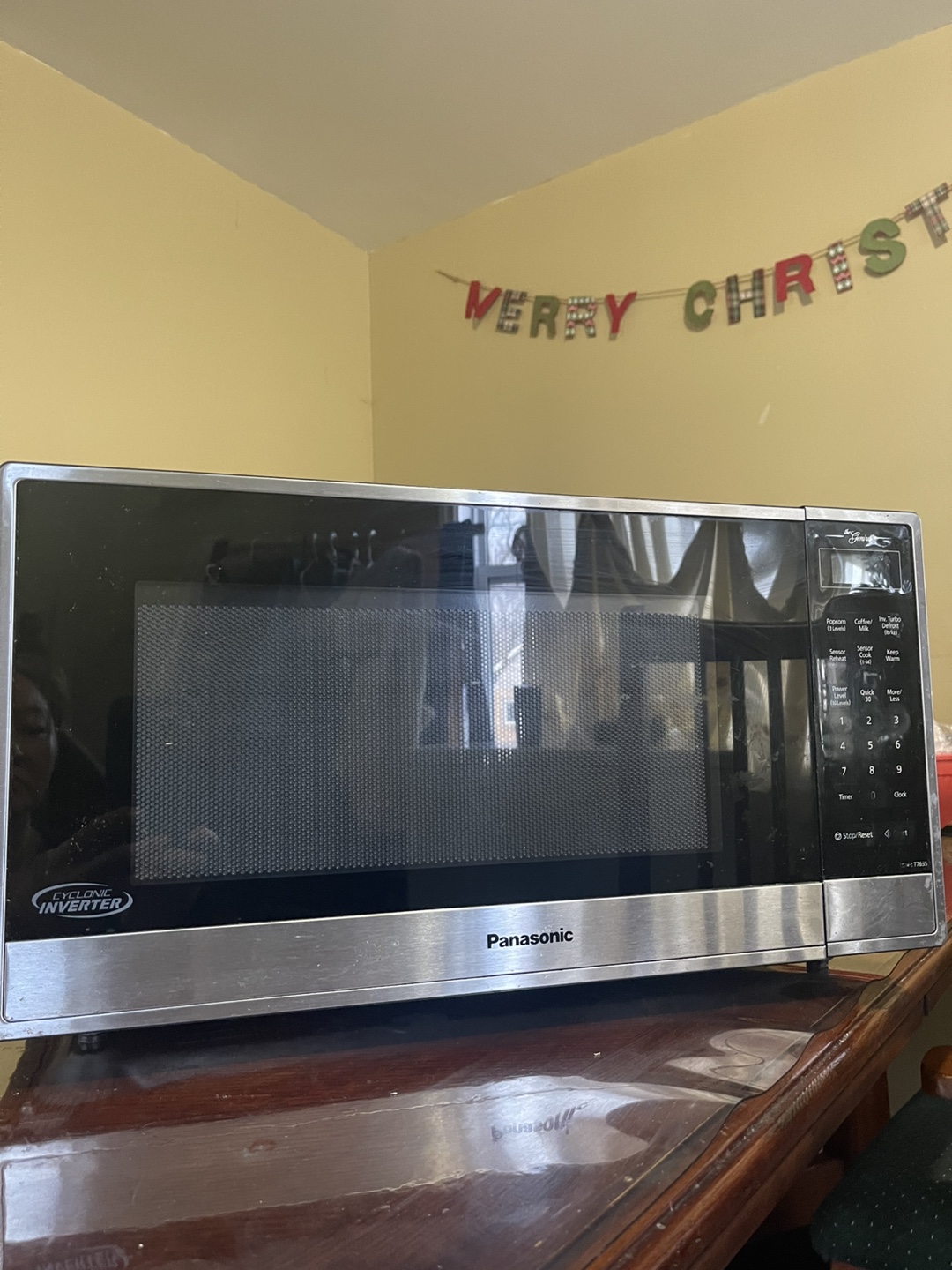 Panasonic Countertop Microwave - photo 3