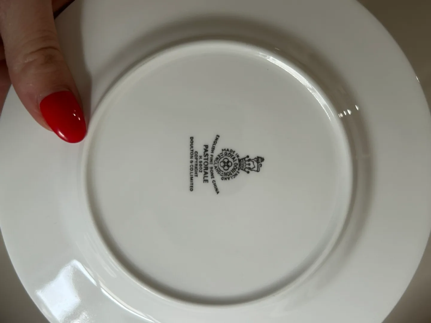 Royal Doulton 'Pastorale' set image indicator(3)