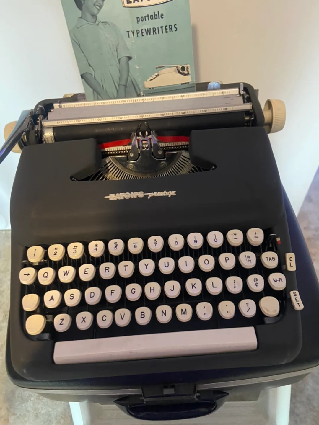 Vintage Eaton's  Typewriter thumbnail