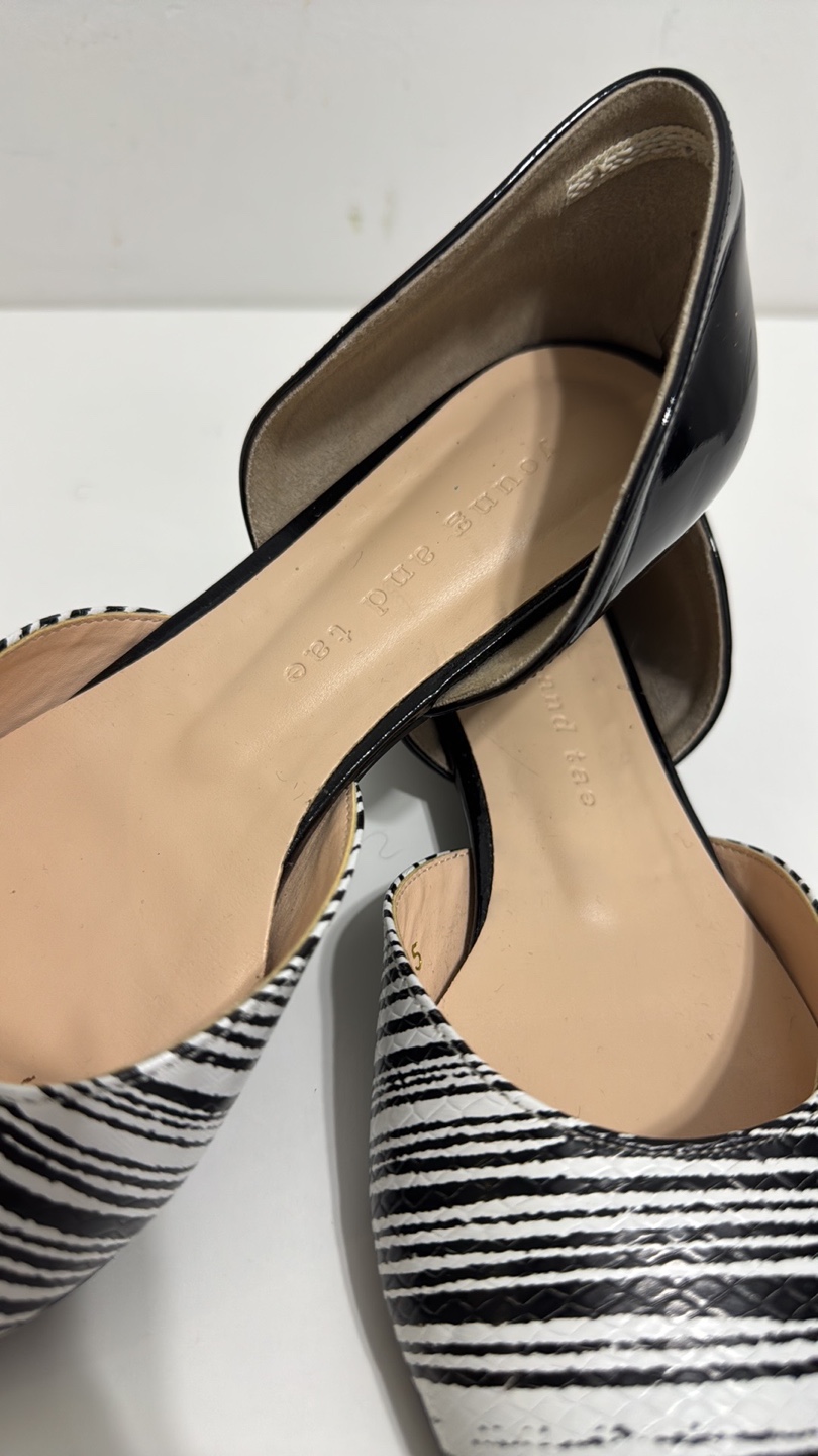 White and Black Stripe Flats | Young & Tae - photo 3