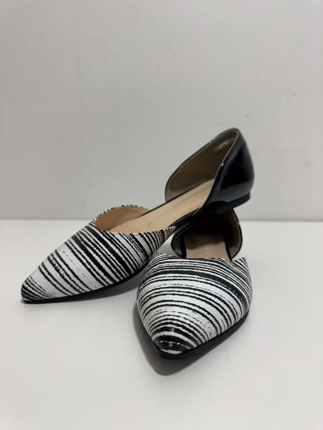 White and Black Stripe Flats | Young & Tae - photo 2