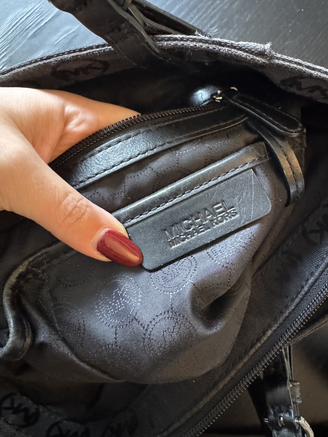 Michael Kors Black Tote Bag - photo 5