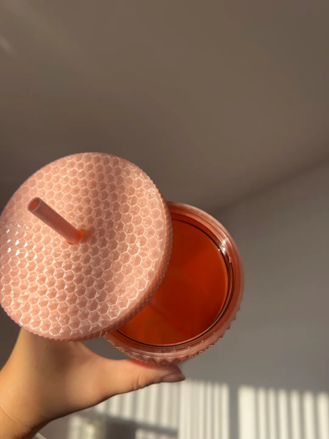 BRAND NEW - Starbucks Studded Pink Cold Cup/tumblr image indicator(3)