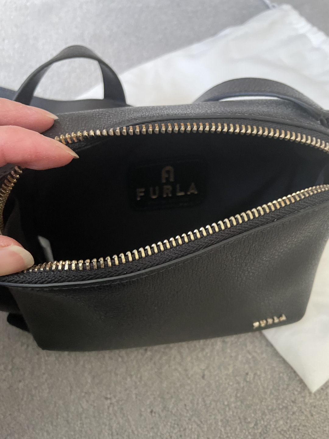 Furla Black Leather Crossbody Bag - photo 2