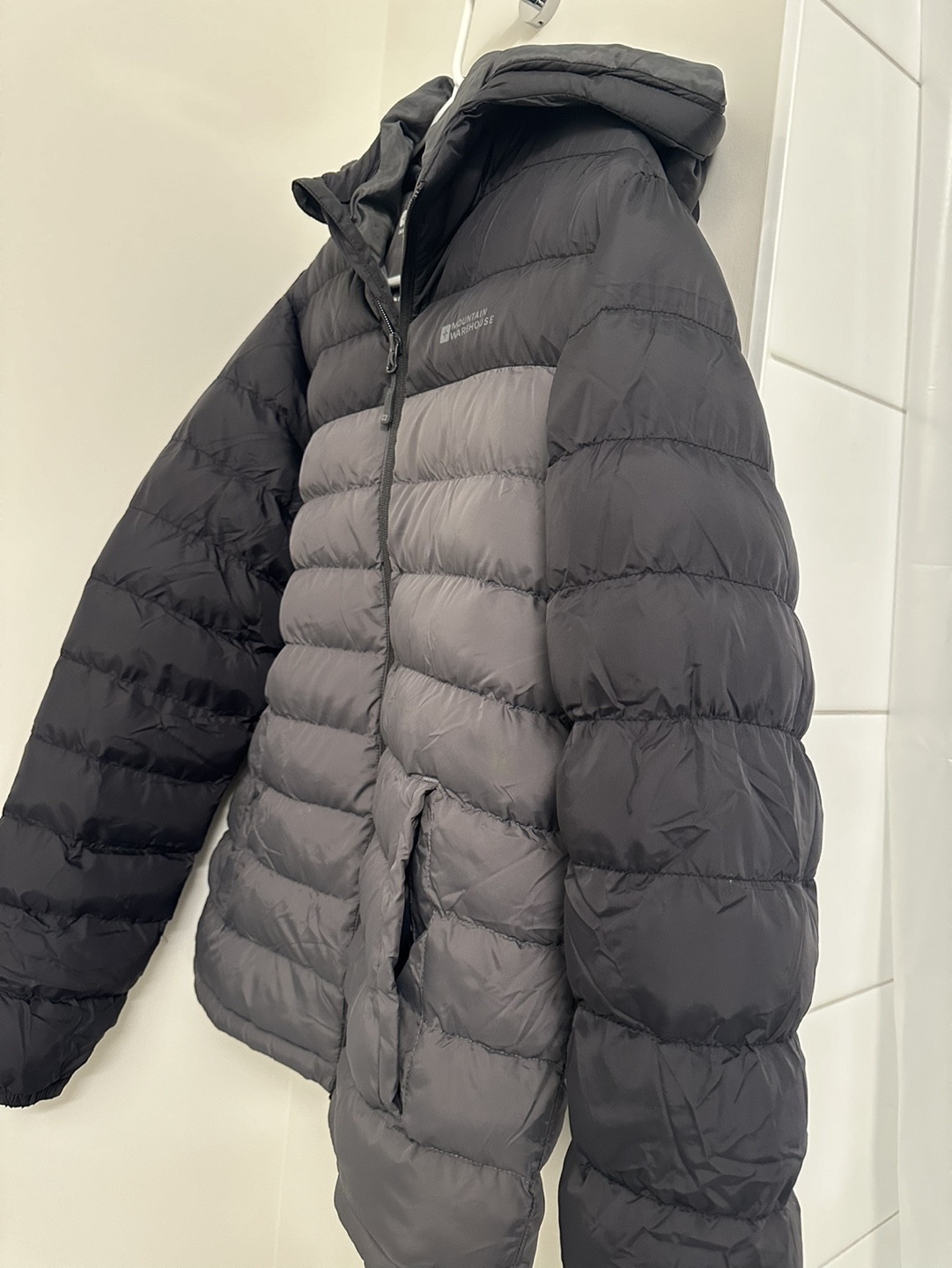 Mountain Warehouse Mens Black and Gray Puffer Jacket - photo 2