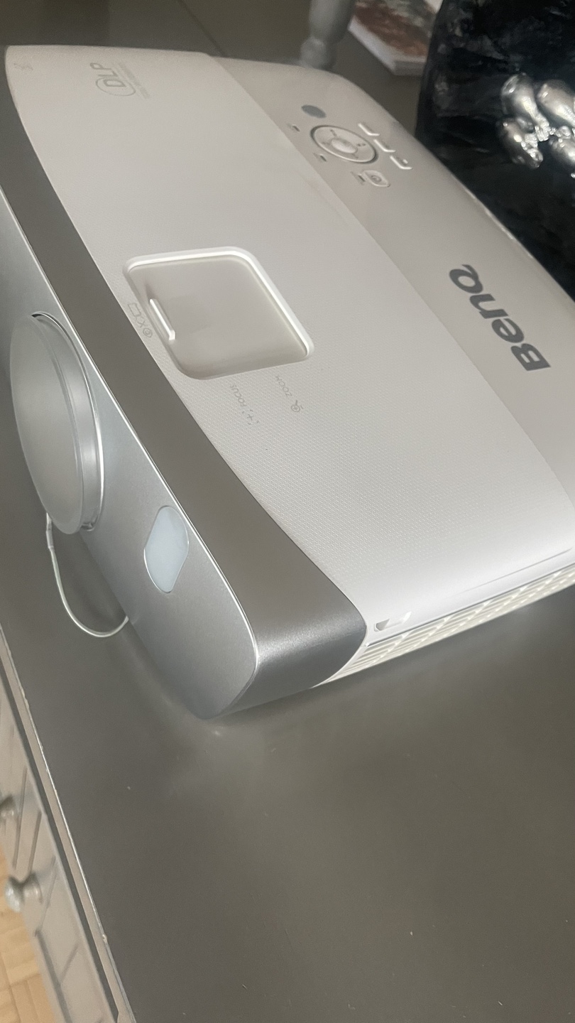 BenQ HT2050 Home Theatre Projector - photo 2