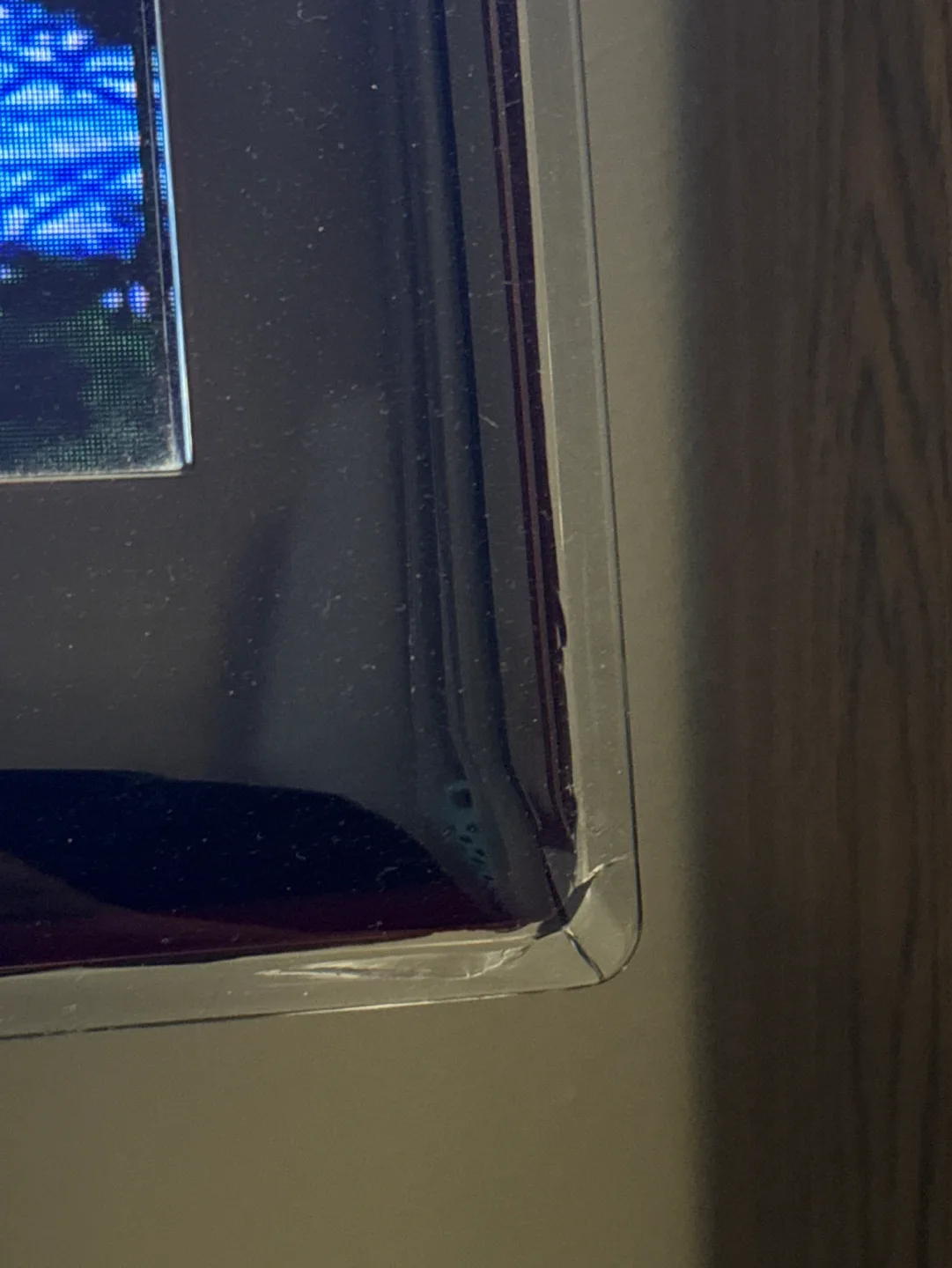 Samsung 46” LED 1080p TV image indicator(2)