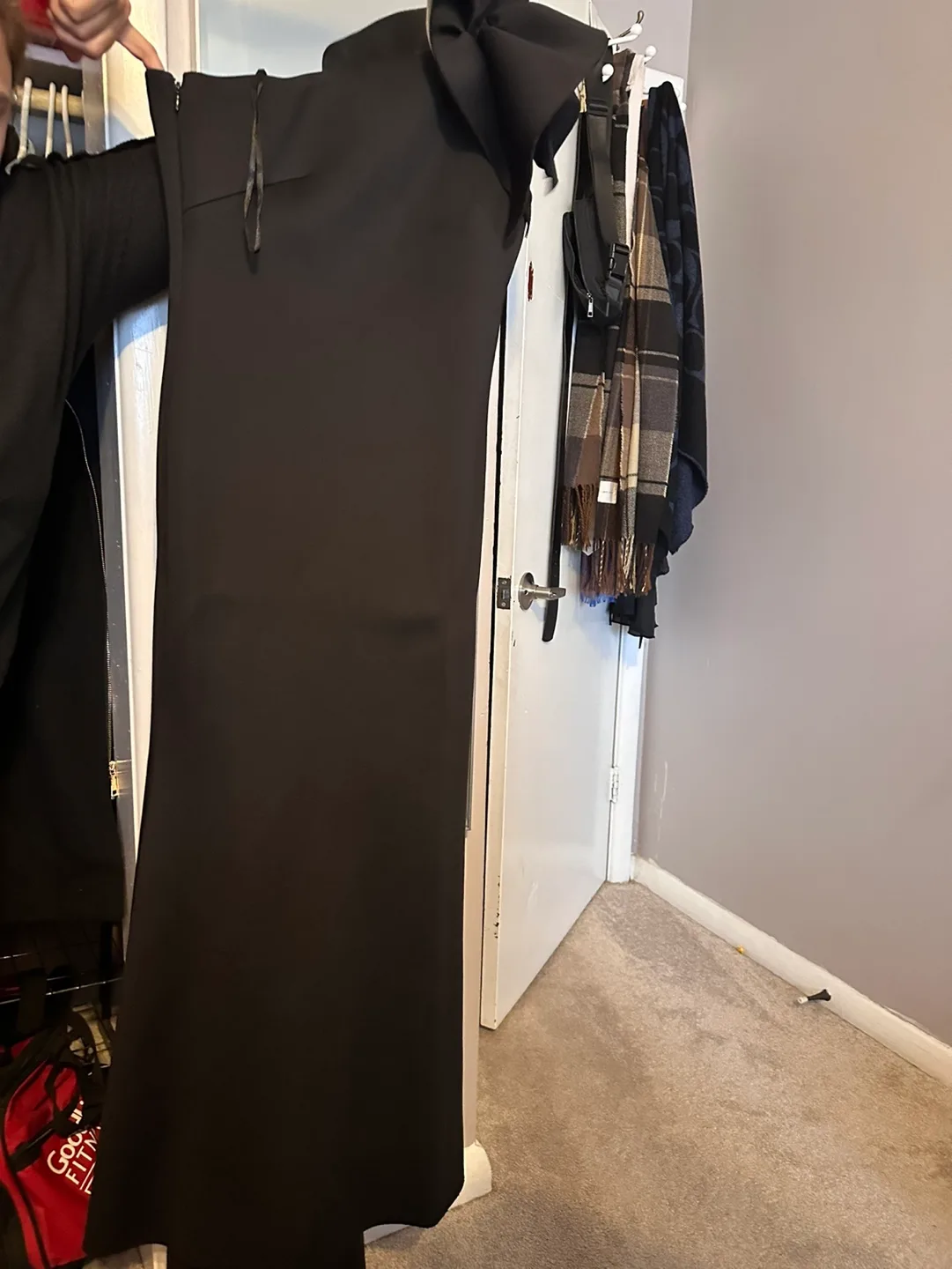 Black One Shoulder Formal Dress image indicator(2)