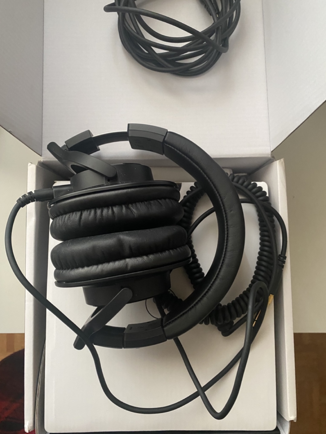 Audio-Technica ATH-M40x Headphones - photo 4