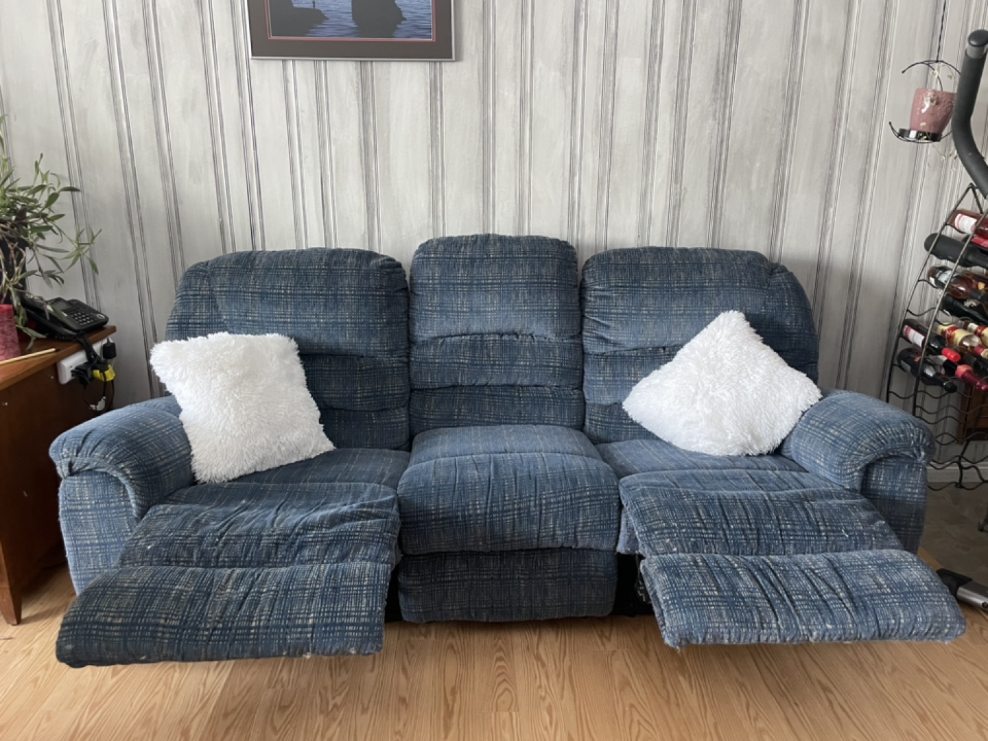 Reclining Couch - photo 2
