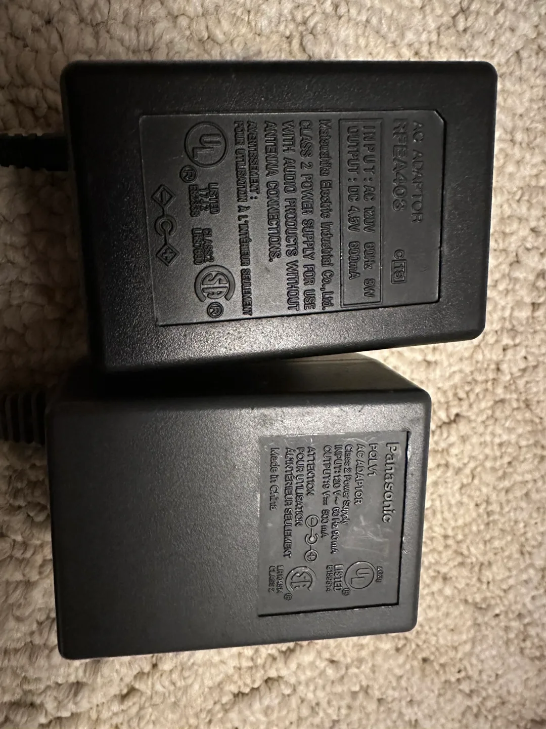 Lot of 7 AC Adapters image indicator(3)