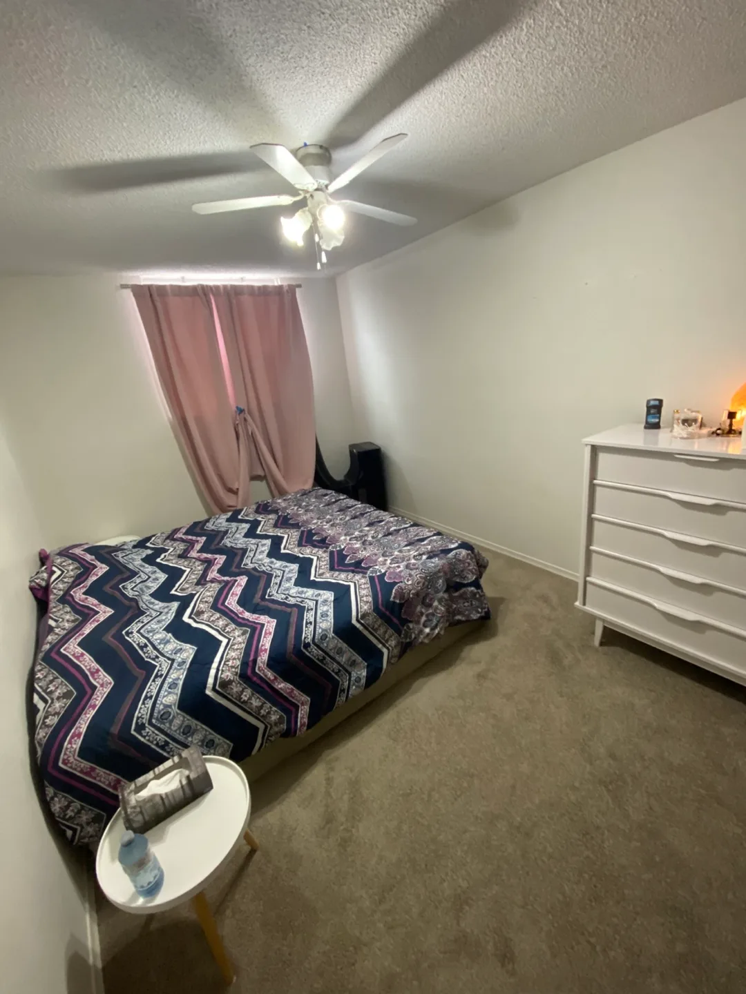 Furnished Condo in London image indicator(6)