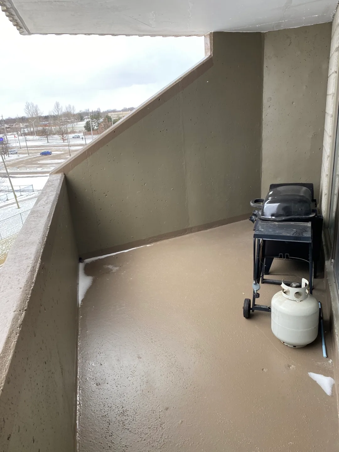 Furnished Condo in London image indicator(4)