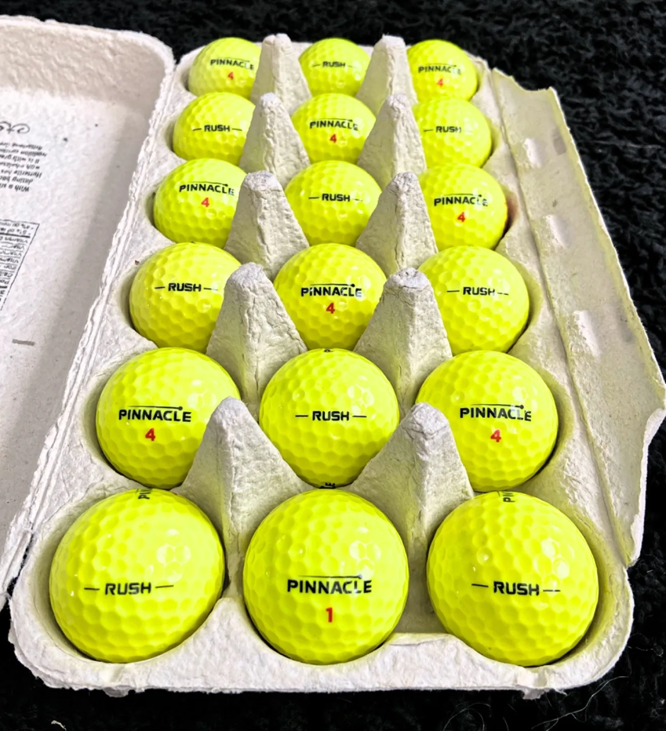 18 Pinnacle Rush Yellow Golf Balls thumbnail