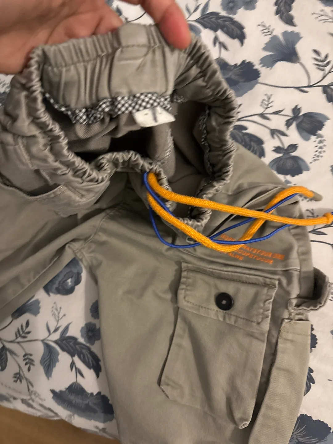 Kids Cargo Pants image indicator(2)