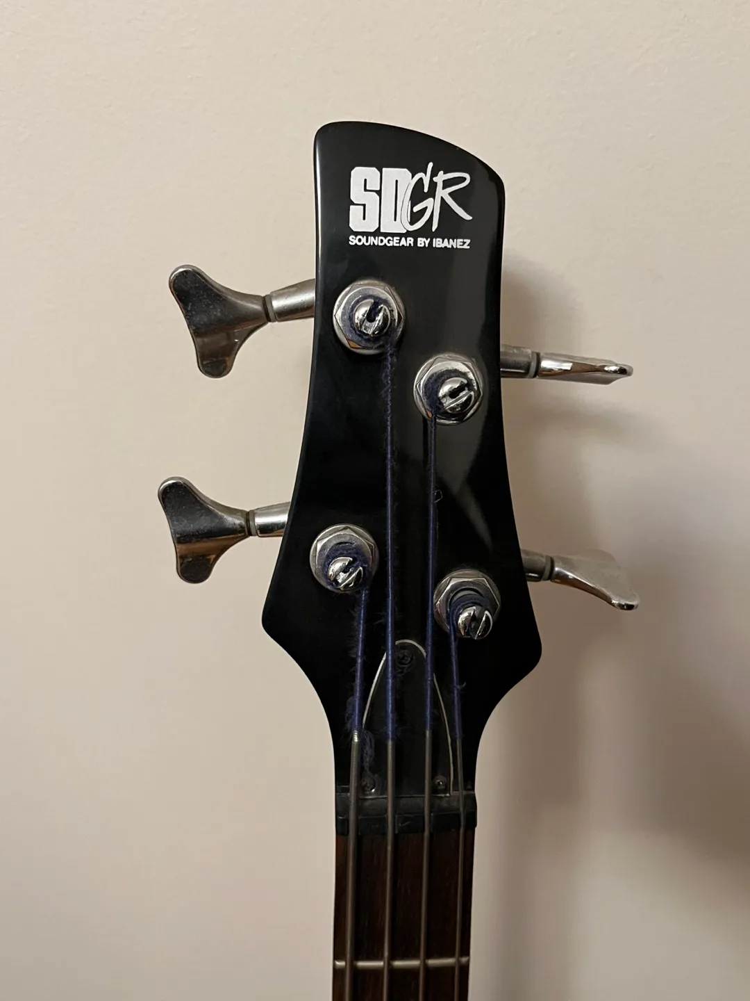 Ibanez Soundgear SR300DX Electric Bass Guitar image indicator(2)