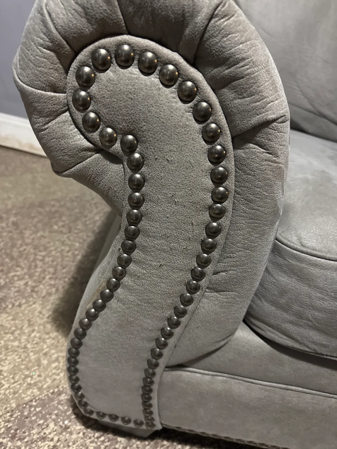 Gray Sectional Sofa image indicator(3)