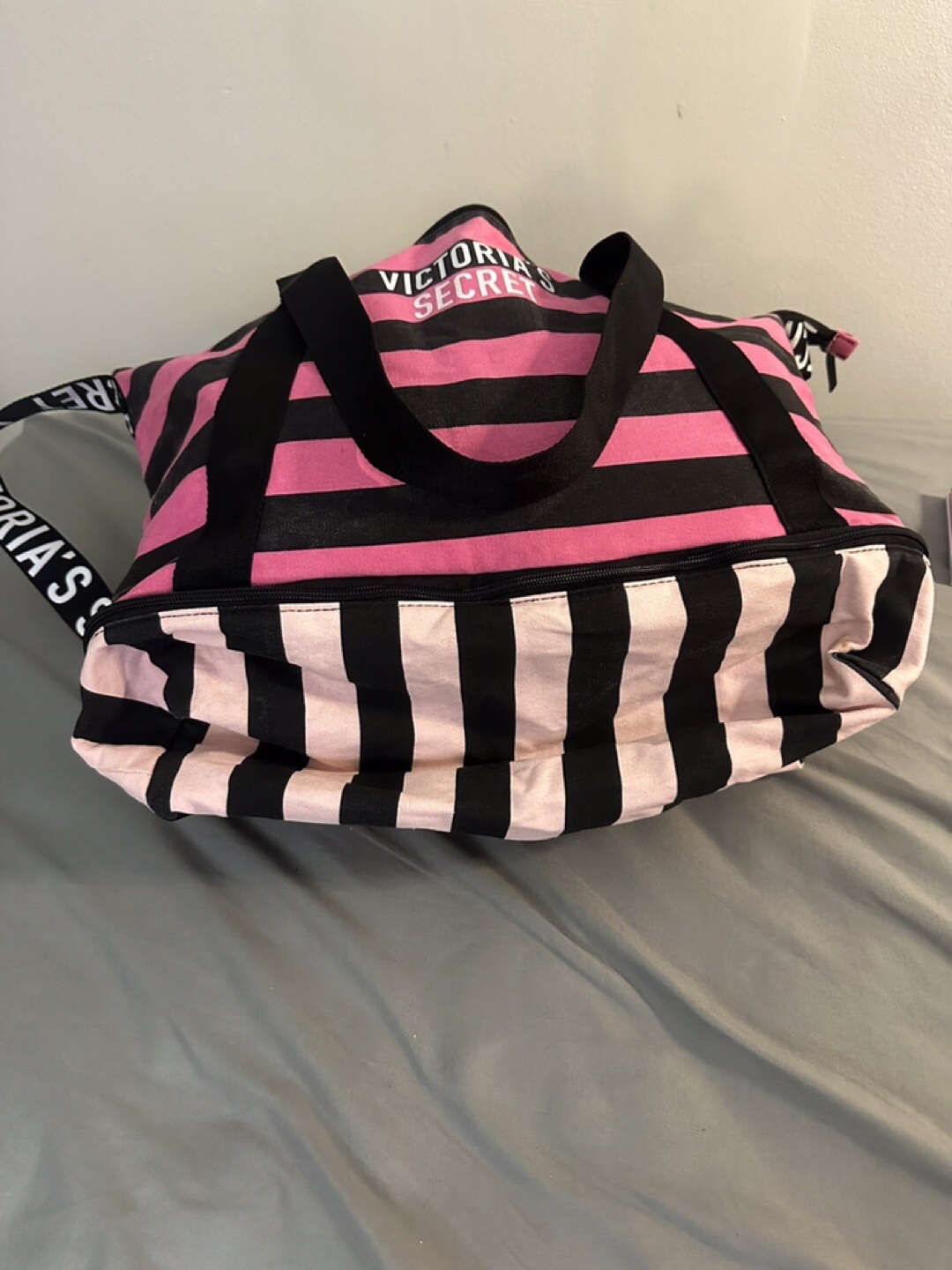 Victoria's Secret Bag - photo 4
