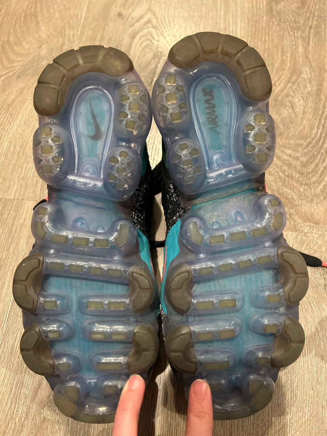 Nike Air VaporMax 2 Black sneakers image indicator(6)