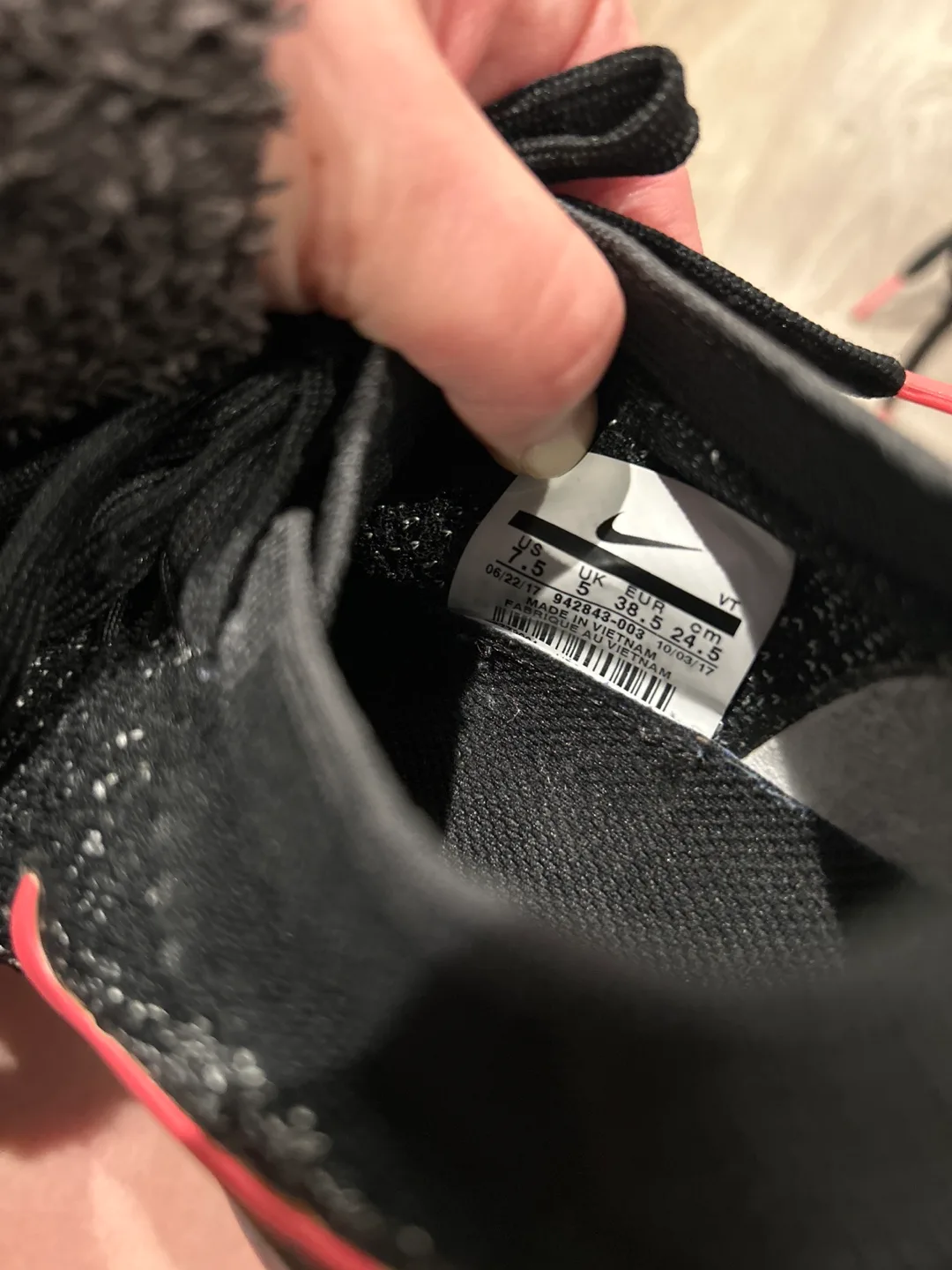 Nike Air VaporMax 2 Black sneakers image indicator(8)
