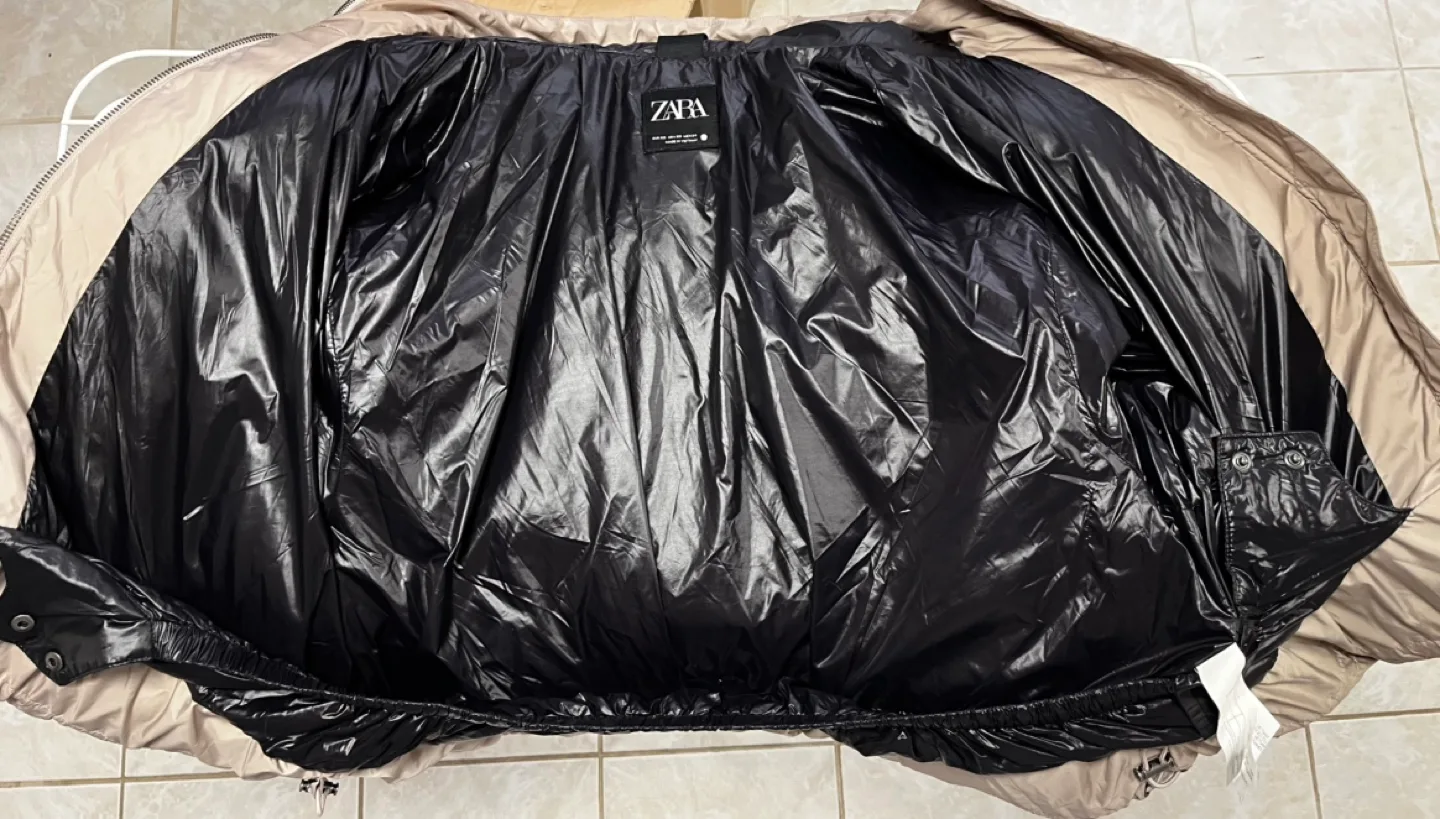 Zara Puffer Jacket (XS) image indicator(4)