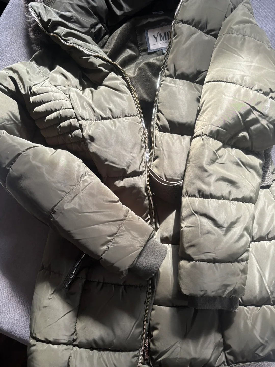 YMI Green Puffer Jacket with Faux Fur Hood image indicator(3)