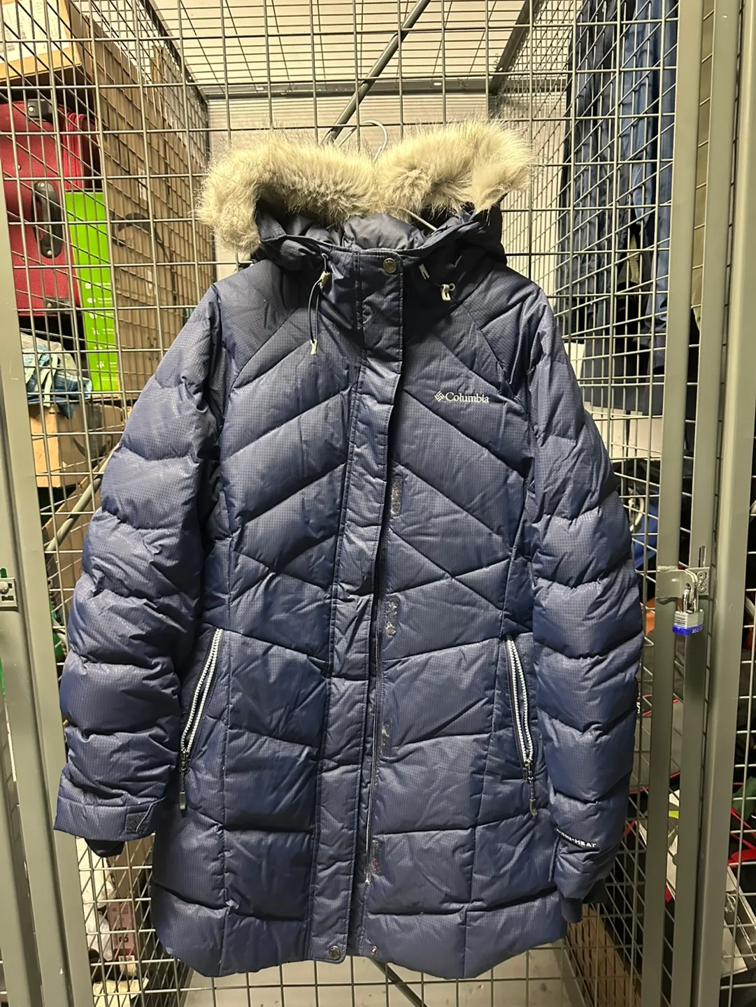 Columbia Winter Jacket image indicator(2)