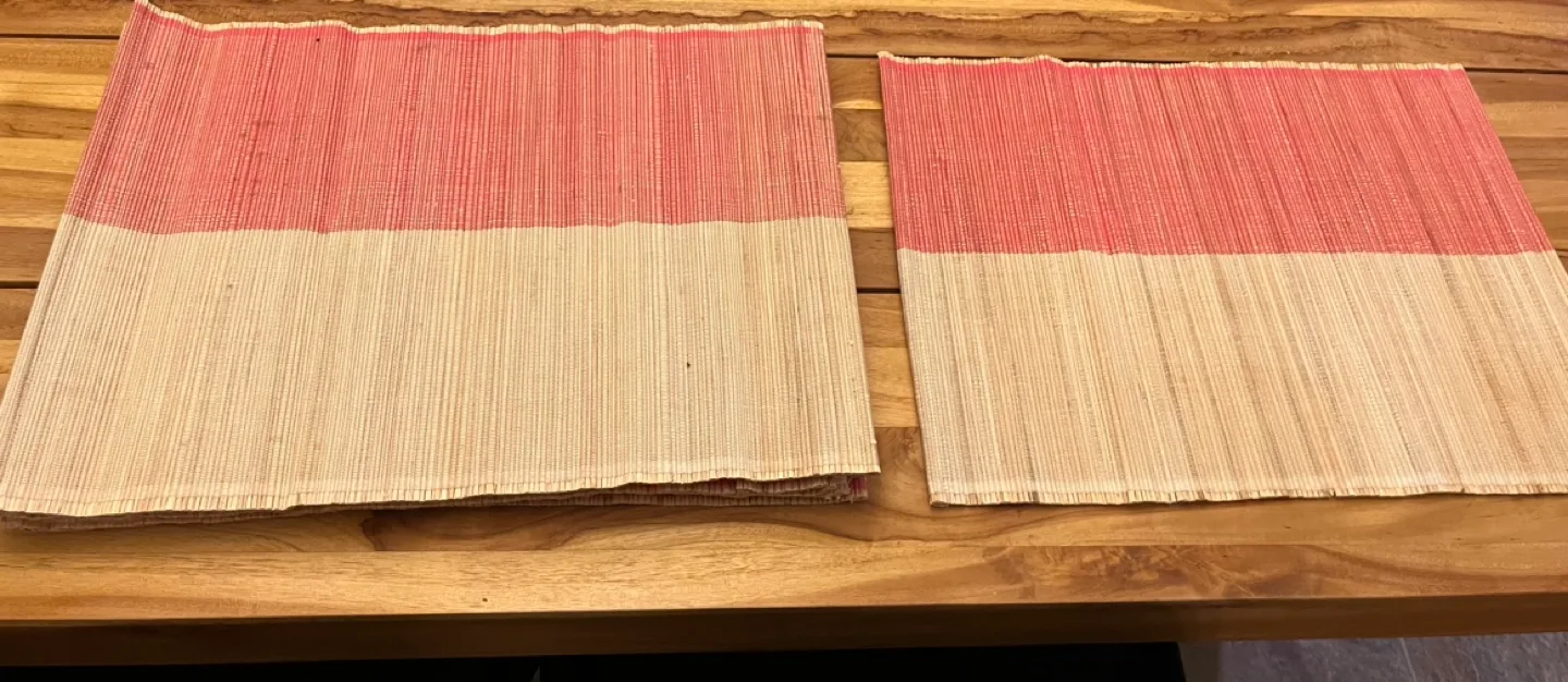 Set of 8 Bamboo Placemats and 2 runners image indicator(2)