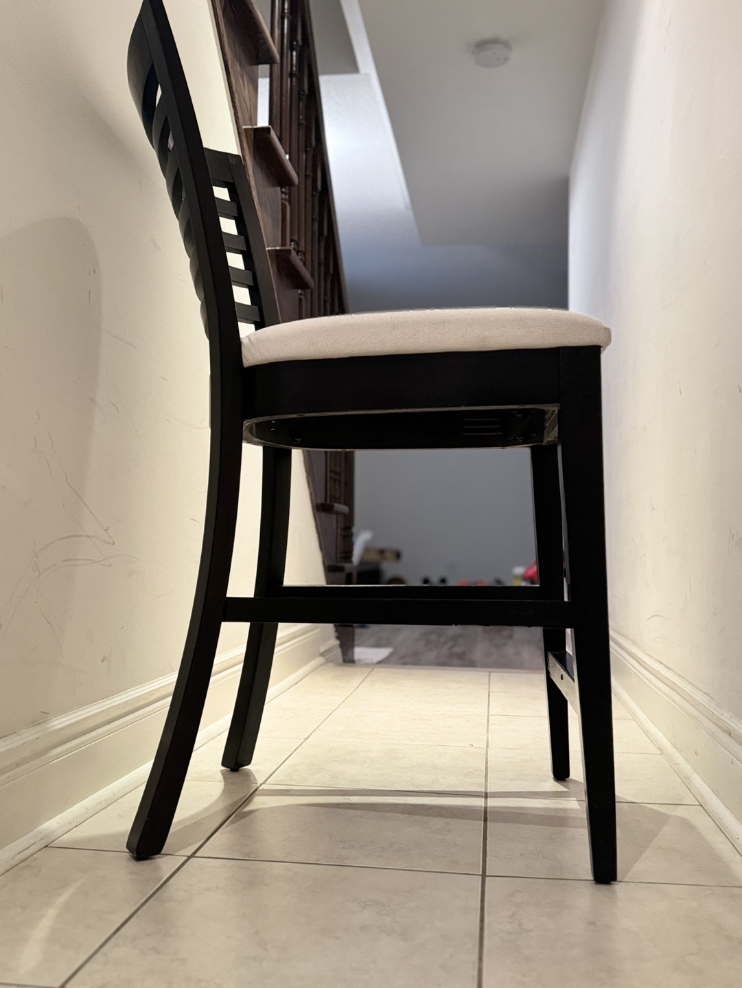 4 Black Counter Height Chair with Beige Upholstery - photo 3