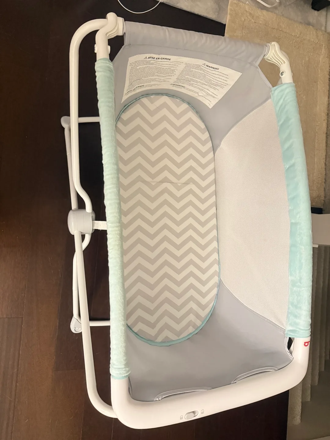 Baby Playard/Bassinet image indicator(2)