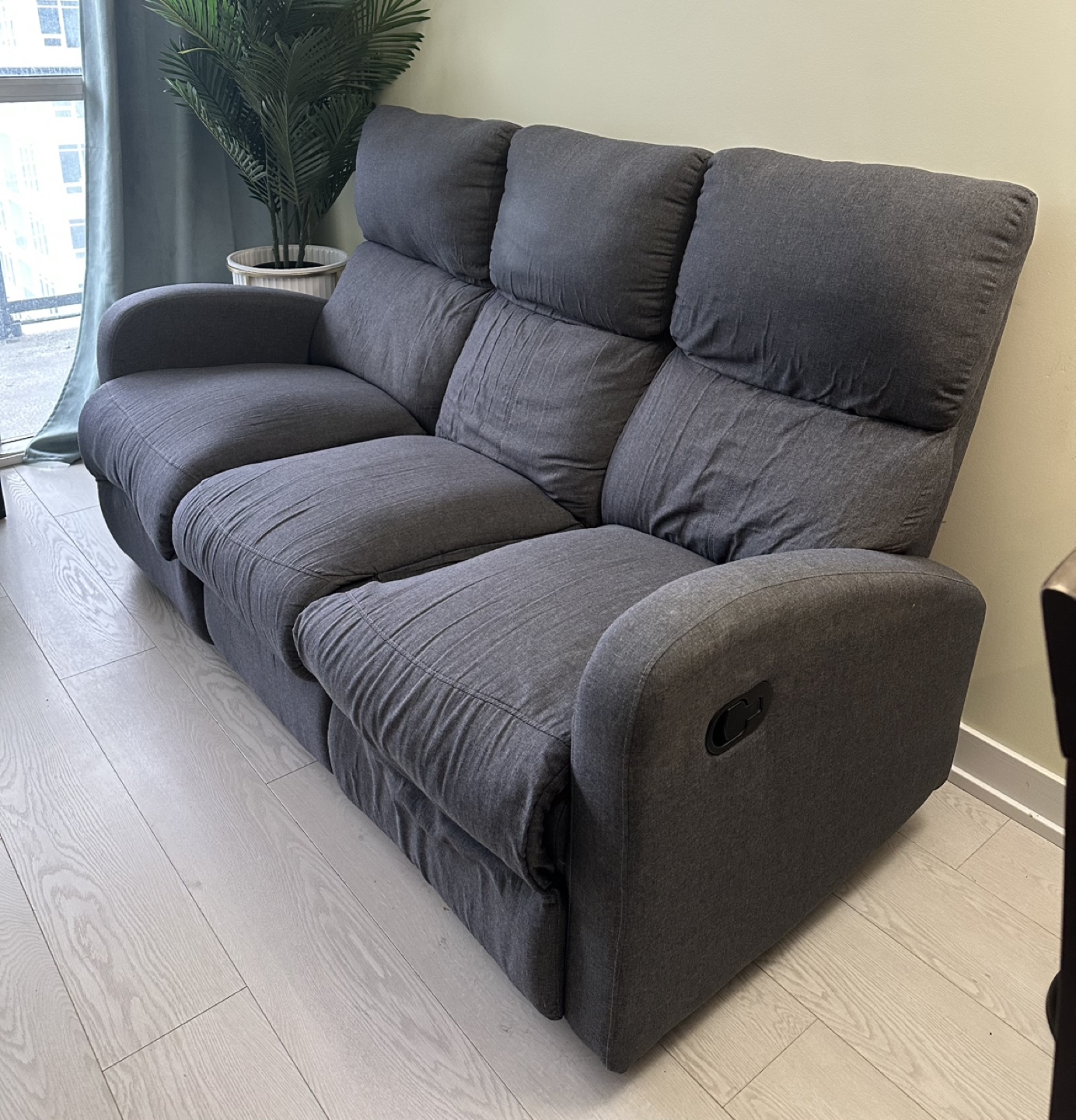 Reclining Sofa