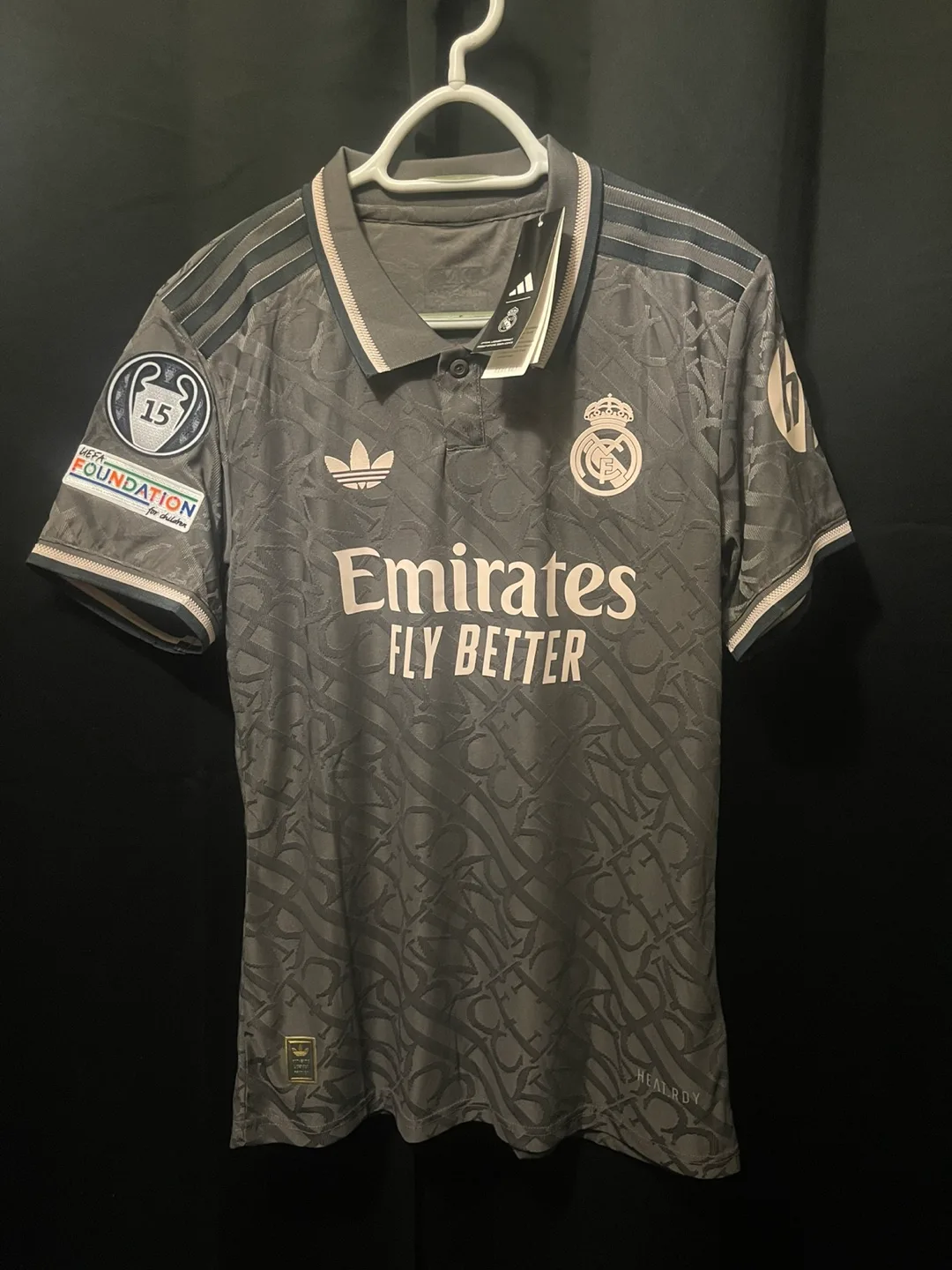 24/25 Real Madrid Third Jersey thumbnail