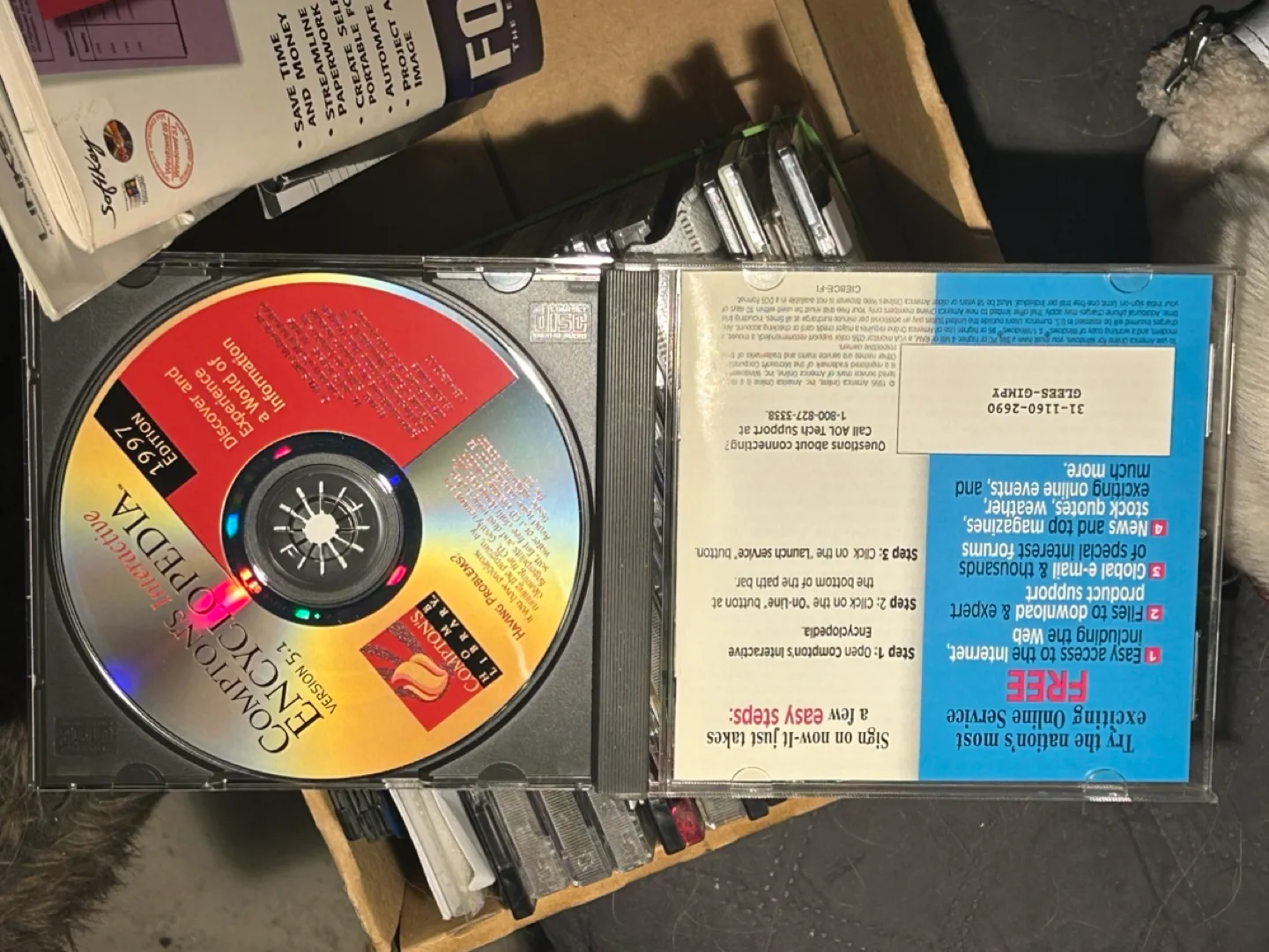 Comptons Interactive Encyclopedia 1997 Edition CD-ROM image indicator(2)