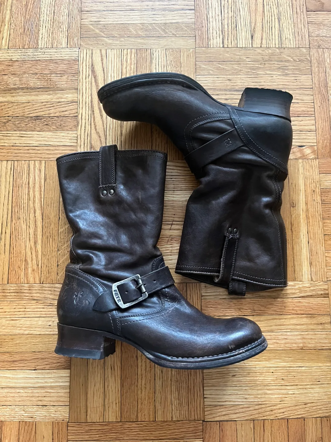 Women’s 7.5 US Frye Brown Leather Boots thumbnail