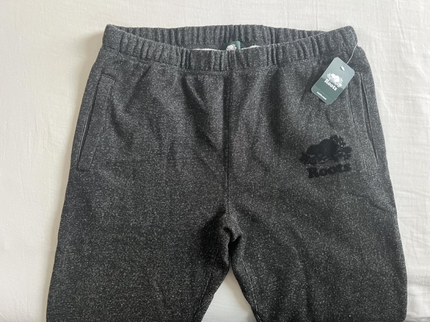 Roots Men Organic Sweatpants - Size L - New with Tags