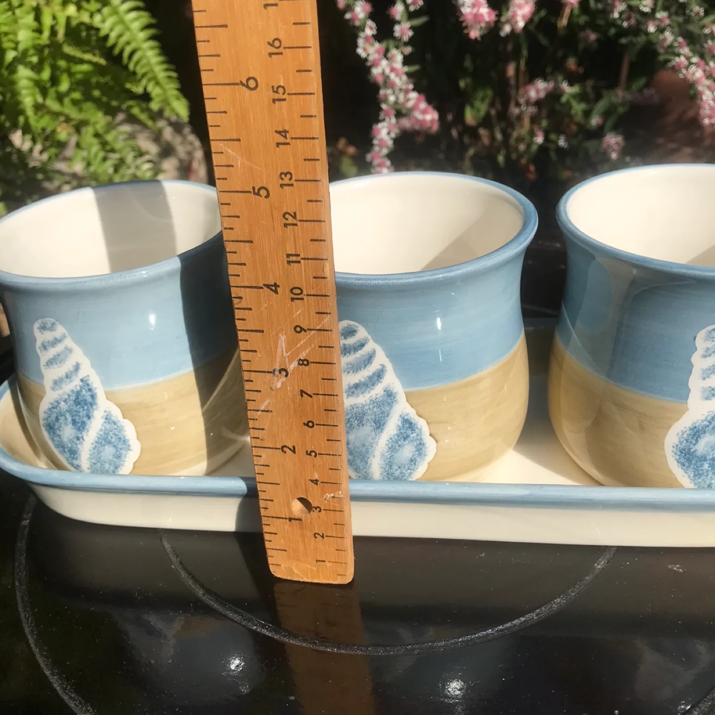 Set of 3 Small Ceramic Pots with Tray image indicator(5)